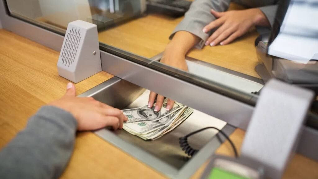 Es oficial! Más de $10.000 llegarán a tu cuenta bancaria si cumples este requisito clave