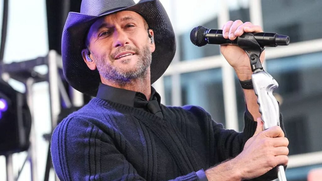 15 iconic country singers and their biggest hits